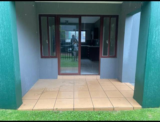 2 BEDROOM TOWNHOUSE FOR SALE IN HONEYDEW